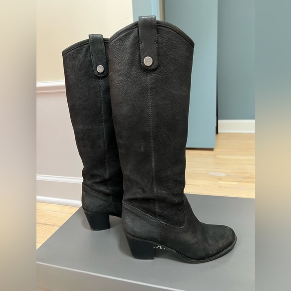 Vince Camuto Women Boots (size 6.5) - Picture 3 of 8